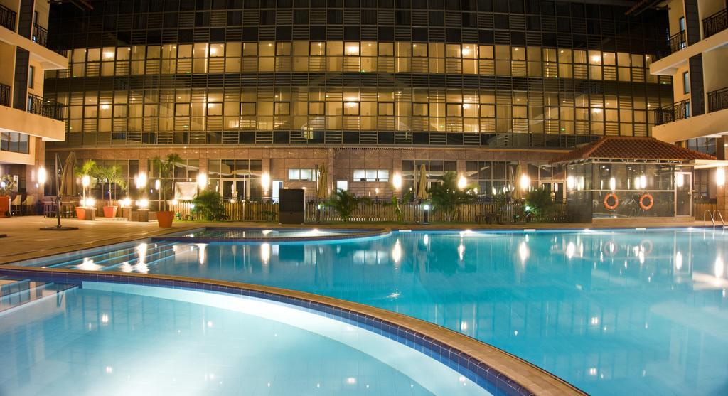 Tang Palace Hotel Akra Dış mekan fotoğraf