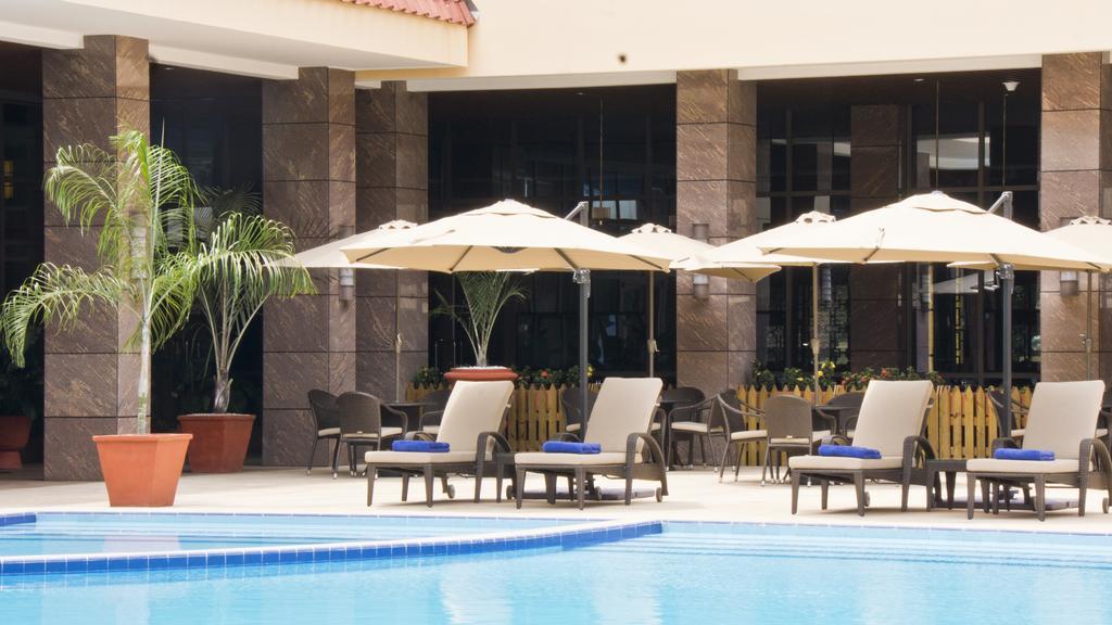 Tang Palace Hotel Akra Dış mekan fotoğraf